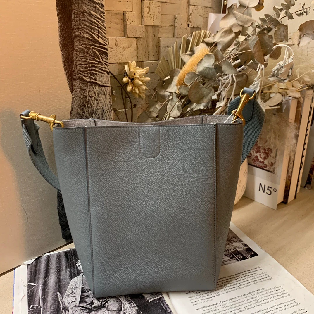 95新 Celine/思琳 Celine 水桶