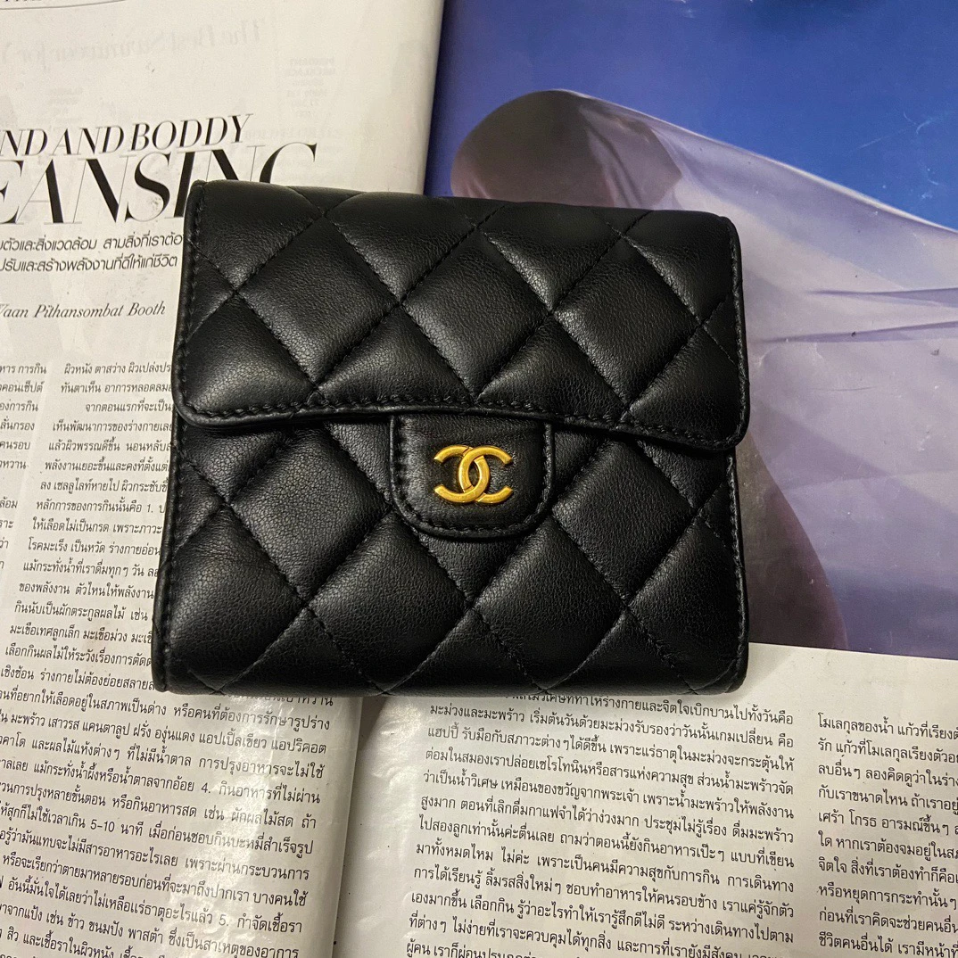 95新 Chanel/香奈儿 黑金三折钱包