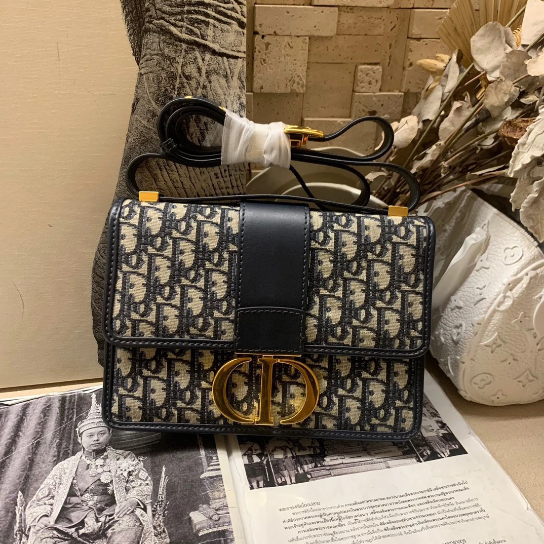 99新 Dior/迪奥 老花蒙田30  23年购入