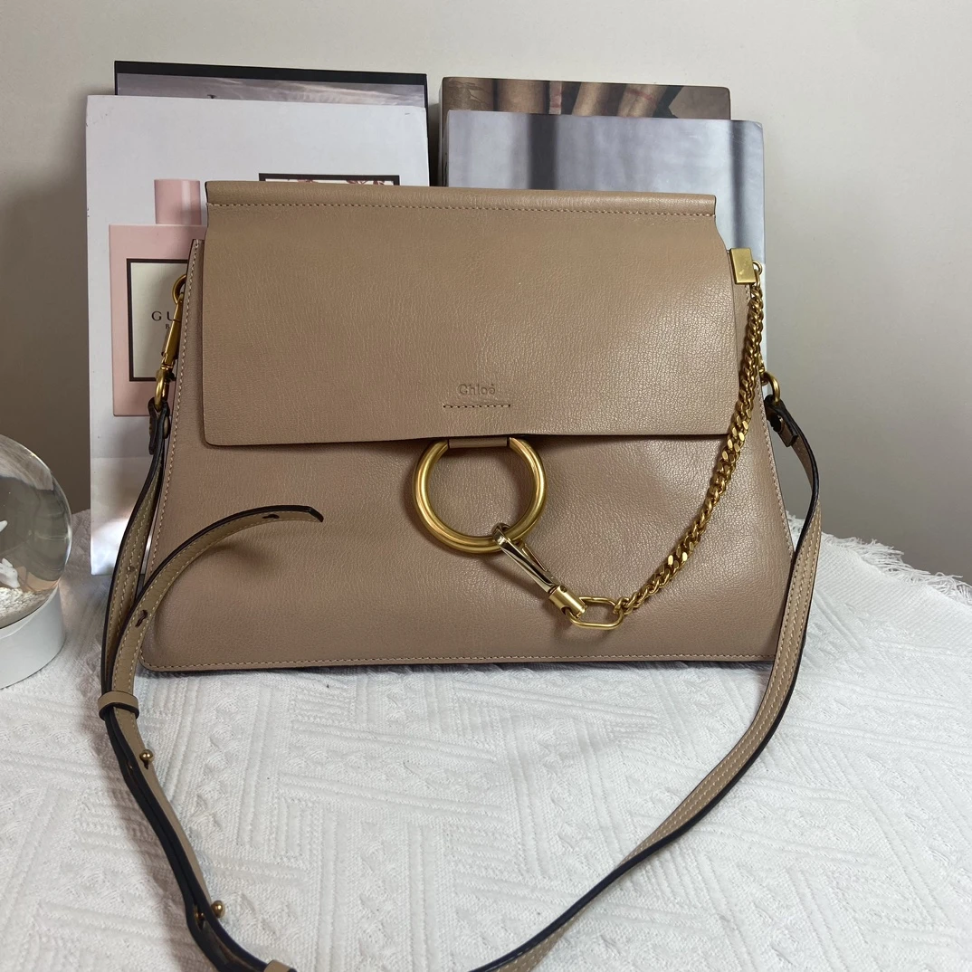 95新 Chloe/蔻依 风衣灰 圆环风琴包