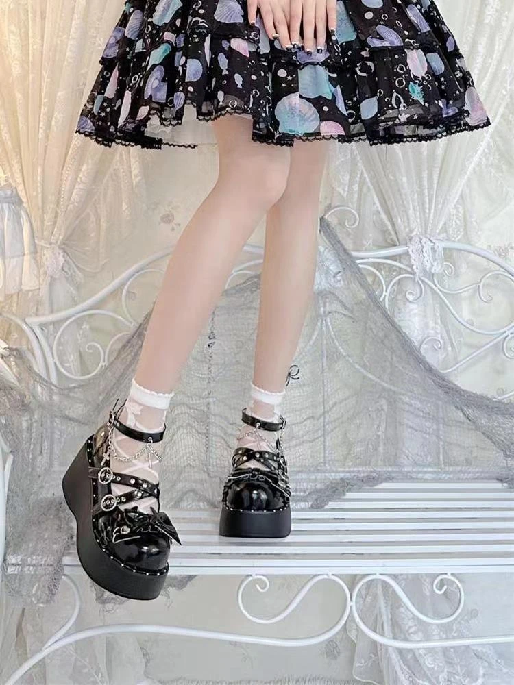 原创lolita黑色皮鞋春夏厚底鞋亚文化日系y2k隐形圆头秋季百搭白