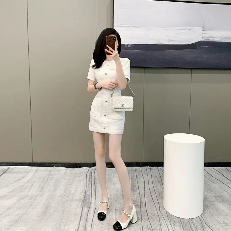 正式场合法式裙子高端精致气质显瘦白色小香风连衣裙女夏季小个子