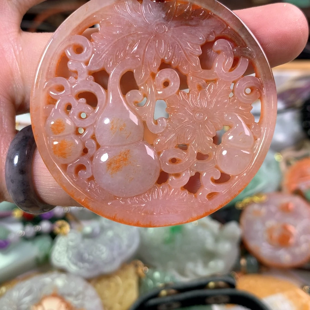 翡翠颈饰未镶嵌天然A货翡翠