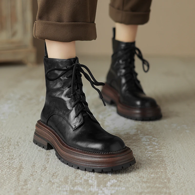 2024年新款马丁靴子女英伦风系带真皮秋冬小个子厚底棕色复古短靴