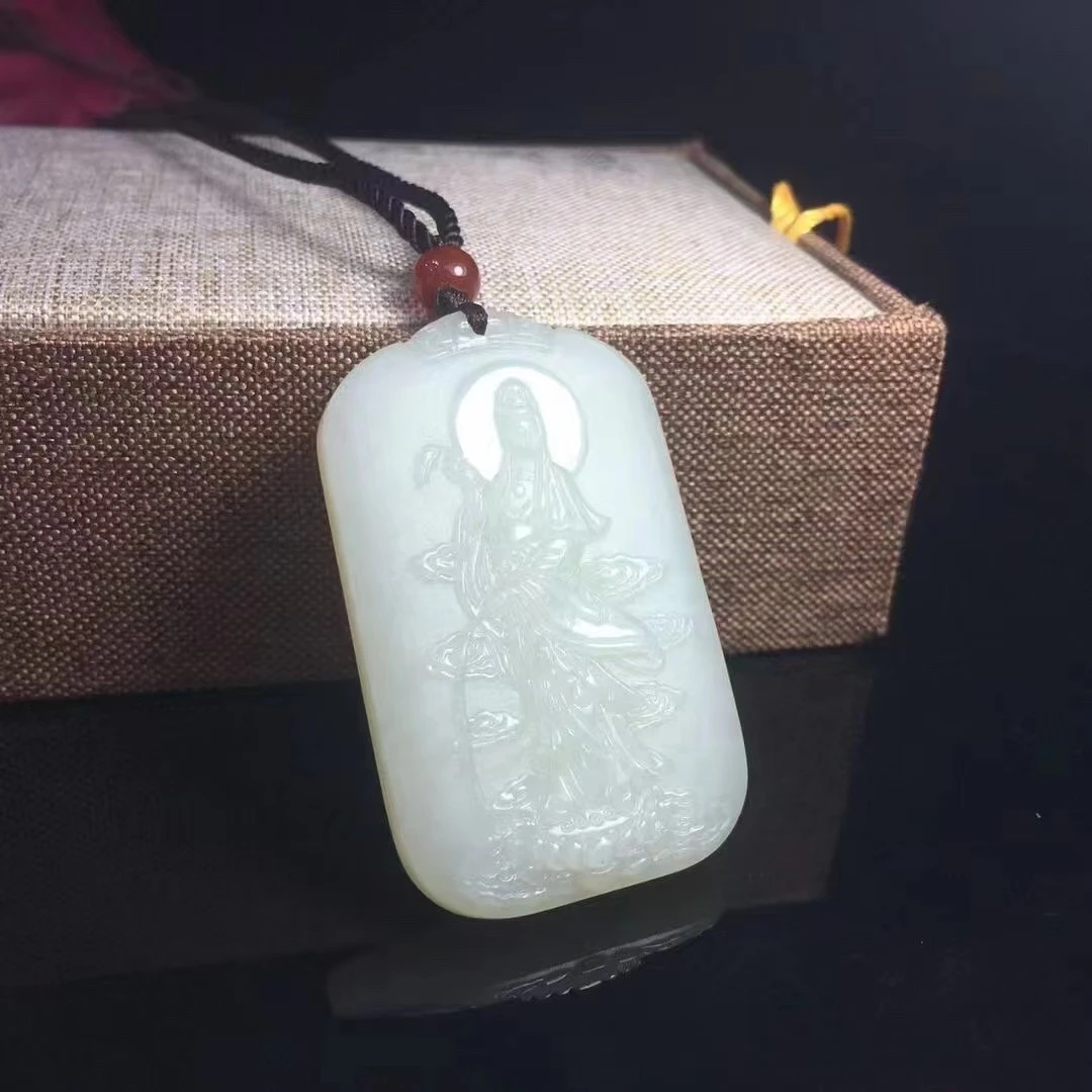 高端和田玉观音吊坠油润细腻男士大气吊坠
