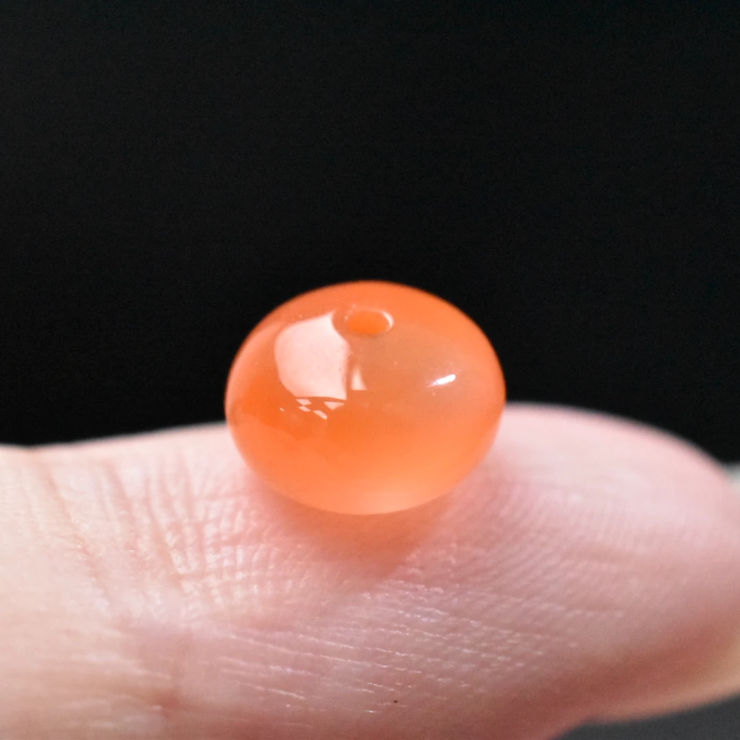 【一九珠宝】卡8mm南红保山杨柳算盘隔片单珠-多样性发一颗  YJ9351