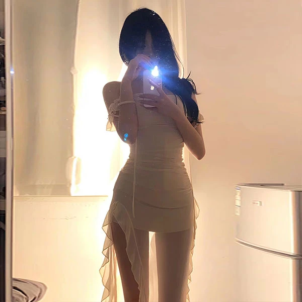 纯欲风御姐范性感网红开叉2024包臀小众收腰不规则长裙辣妹连衣裙