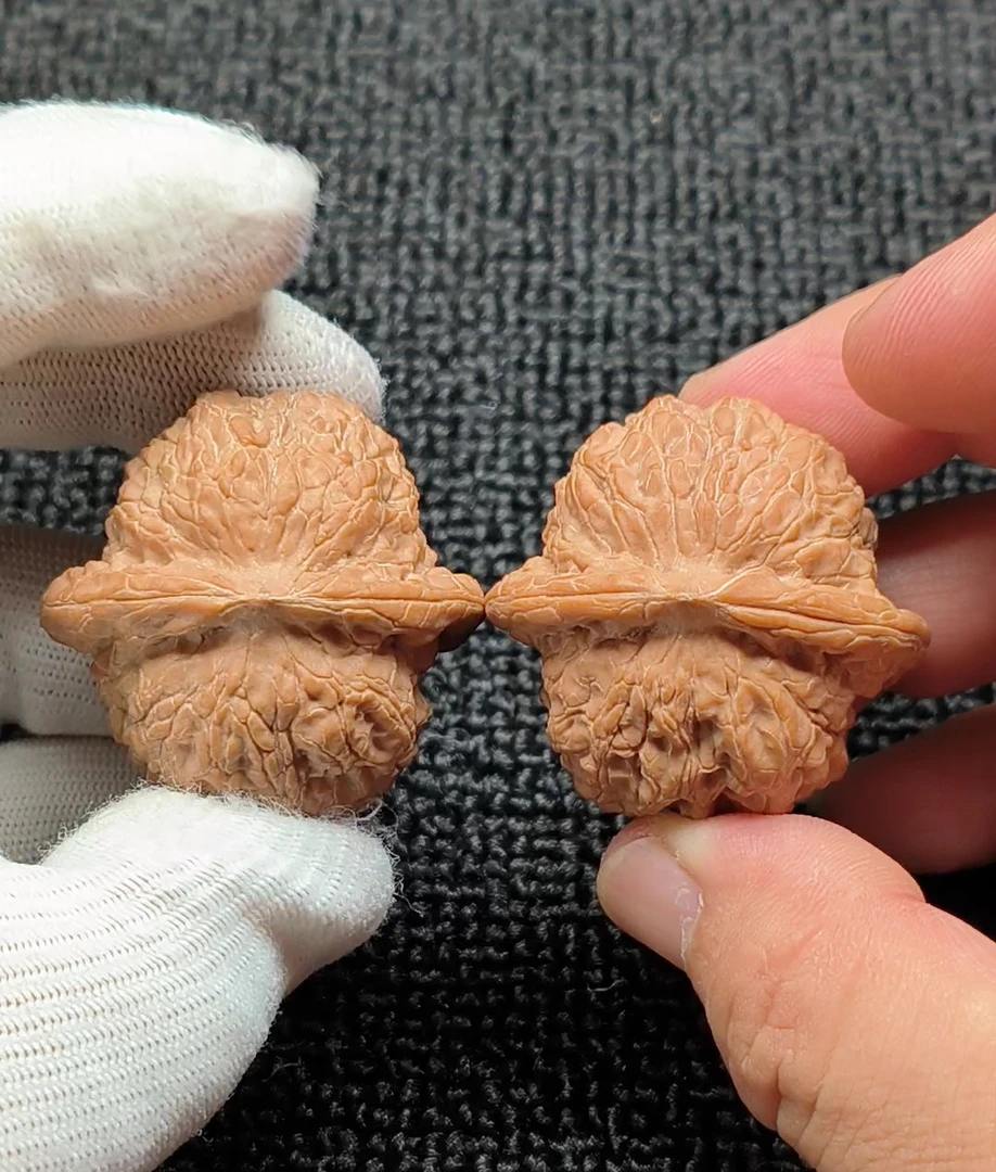 文玩核桃《血麒麟》002