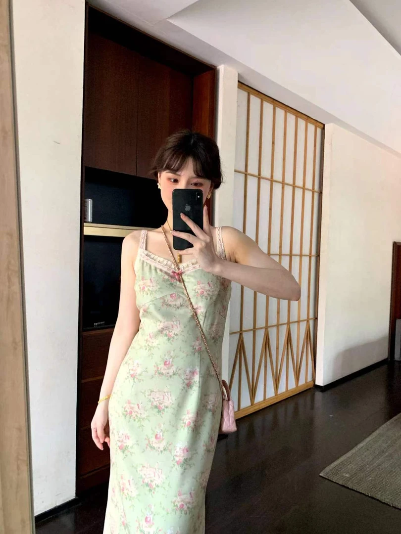 蕾英俊-暗香影-印花吊带女装开叉连衣裙+森系少女蕾丝开衫-JF4906