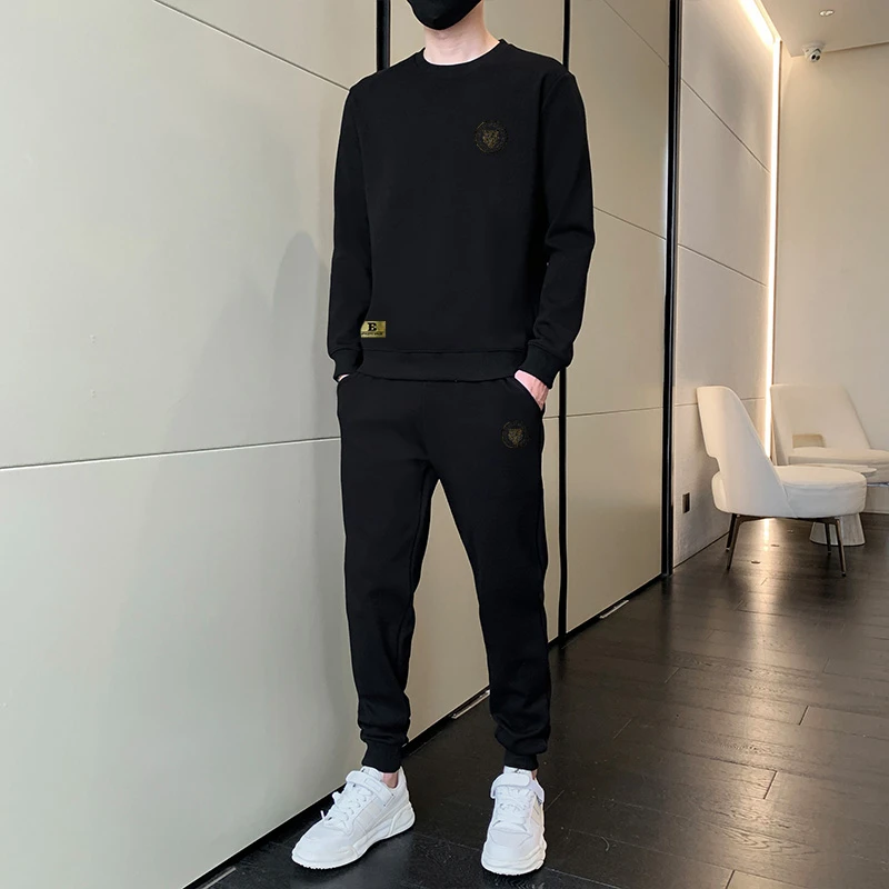 套装男春秋季新款圆领秋款帅气卫衣长袖休闲运动男装时尚两件套