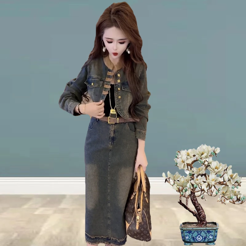 555352时尚复古气质盘扣腰带洋气牛仔2025春季新款休闲两件套