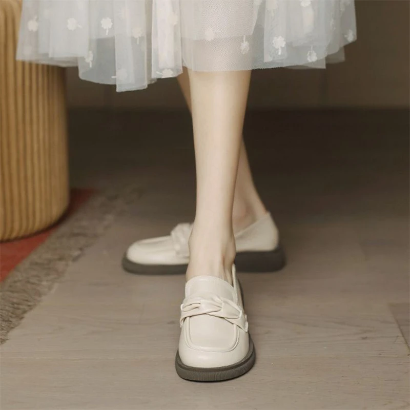 【一生罗曼专享】白色乐福鞋女英伦风秋季厚底时尚百搭圆头软底单鞋