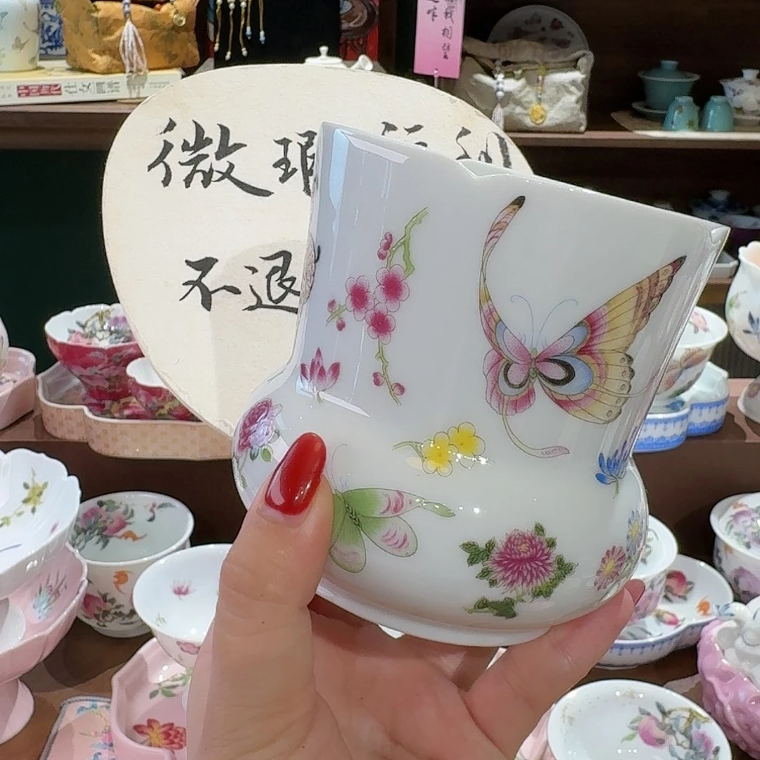 珐琅彩瓷器主人杯茶具