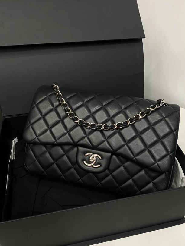 95新 Chanel/香奈儿 黑银羊Jumbo包22开30cm/8208399