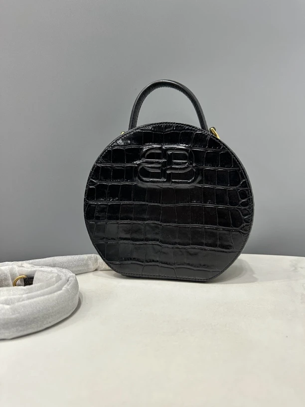 95新  街角/巴黎世家mini圆饼包11cm/0873122609