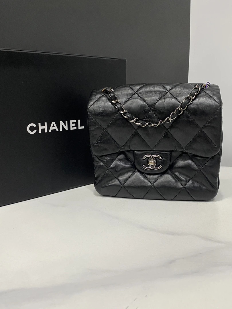 95新 Chanel/香奈儿 黑银泡芙方胖子链条包17开18cm/0034090604