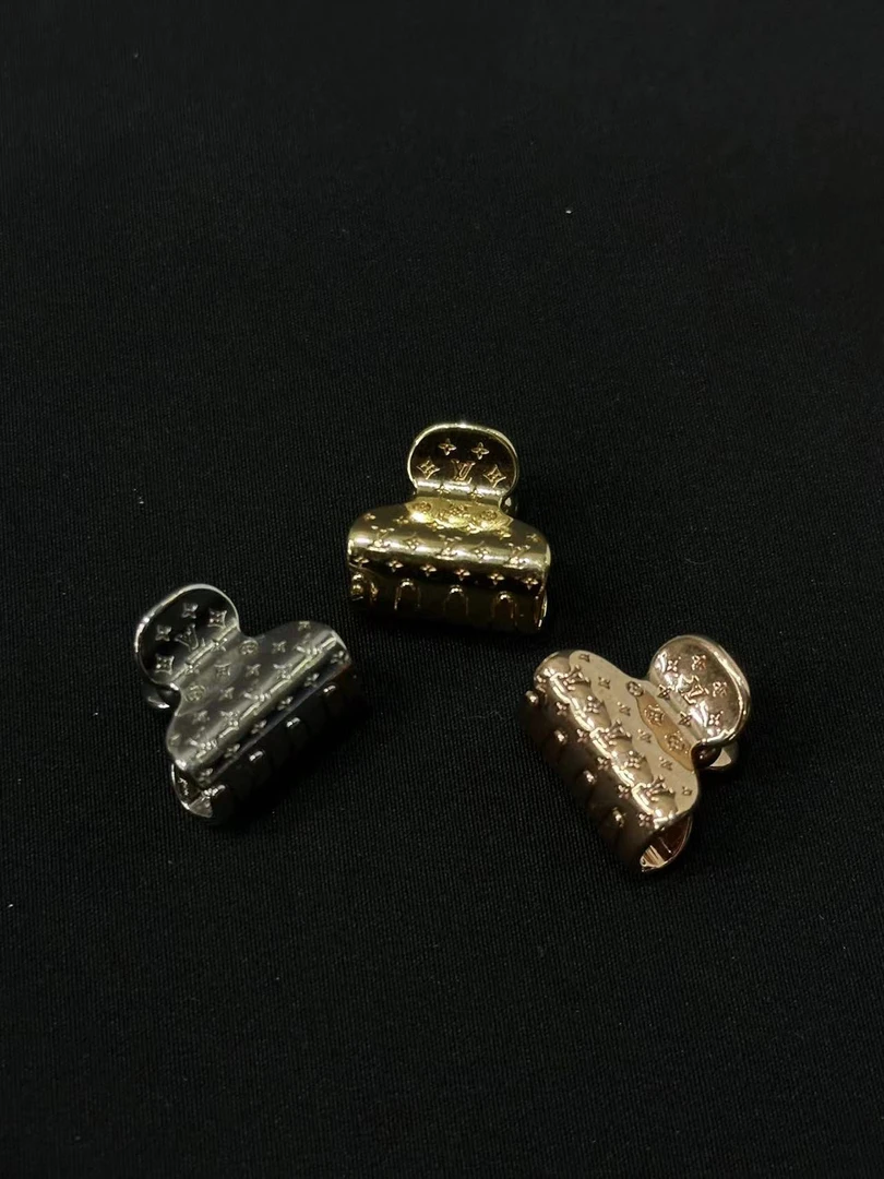 95新 LouisVuitton/路易威登 街角/LV发夹/0114071742