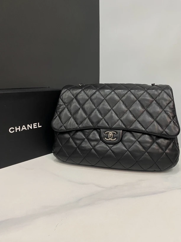 95新 Chanel/香奈儿 黑银泡芙南瓜机场包15开36cm/JJ04092102