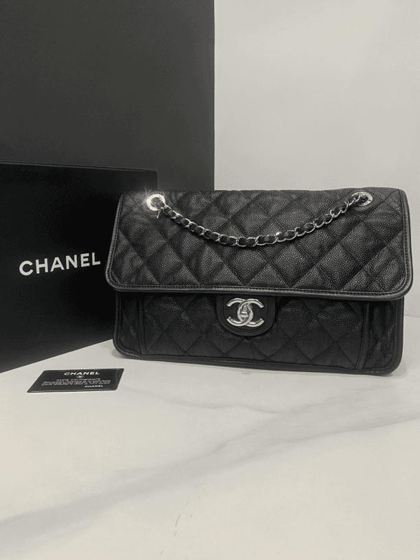 95新 Chanel/香奈儿 黑银鱼子酱机场包17开卡31Cm/23159952
