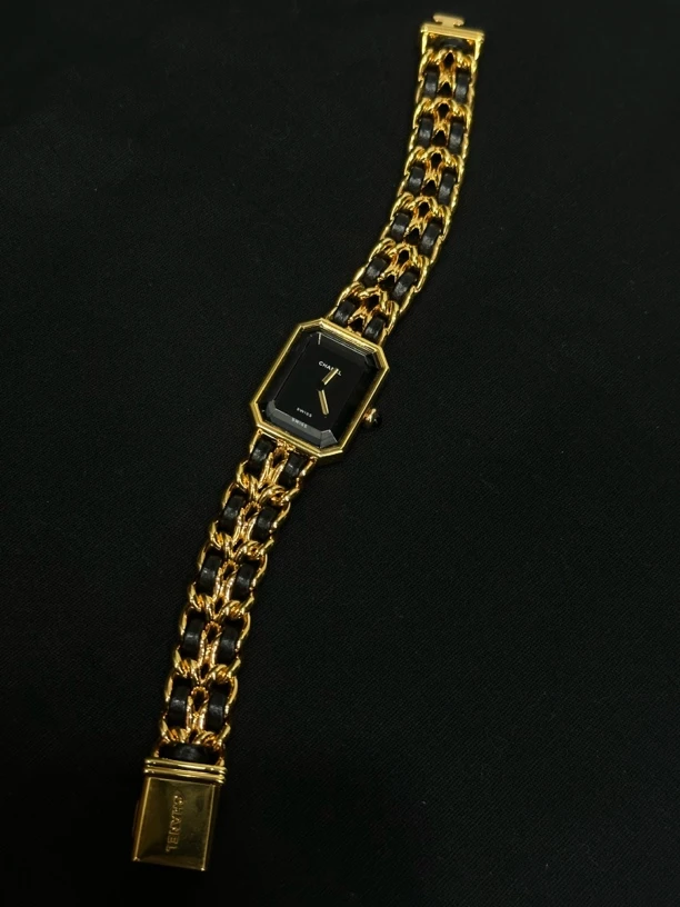 95新 Chanel/香奈儿 黑金方糖手表L码/JJ4101505