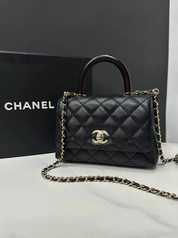 95新 Chanel/香奈儿 coco handle mini包芯片款19cm/JJ4080205