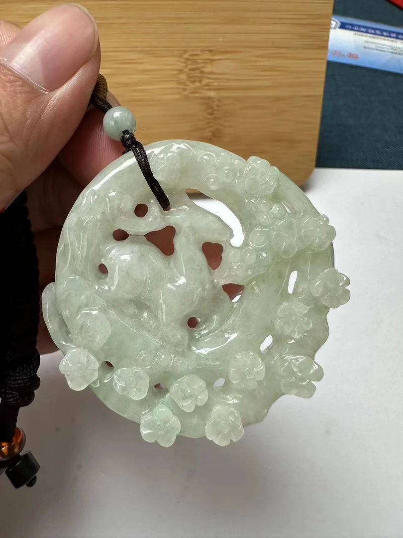 天然翡翠A货花鹿牌QJZBDM095