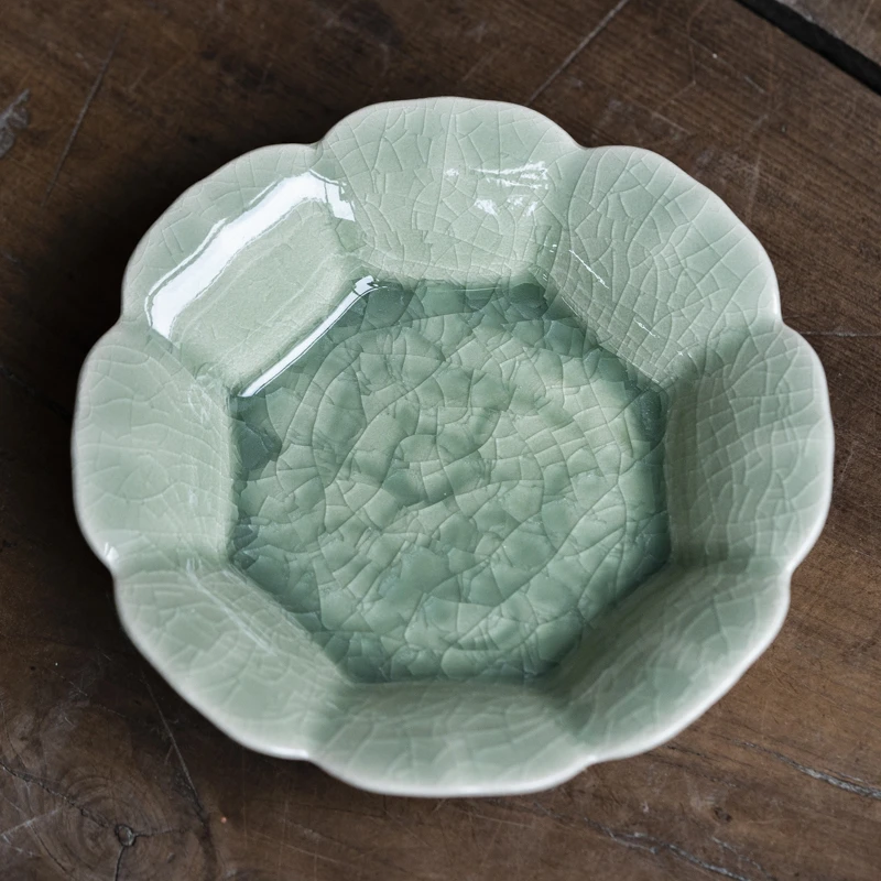 【静姐小院】浮雕陶瓷茶点盘零食盘水果盘祥云八瓣盘（V2052）