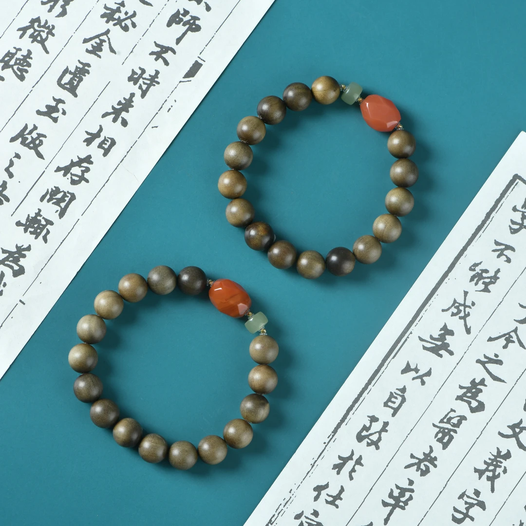 【不上】印度老山檀阴沉料1.0单圈手串南红棱珠款（多样性发其一）