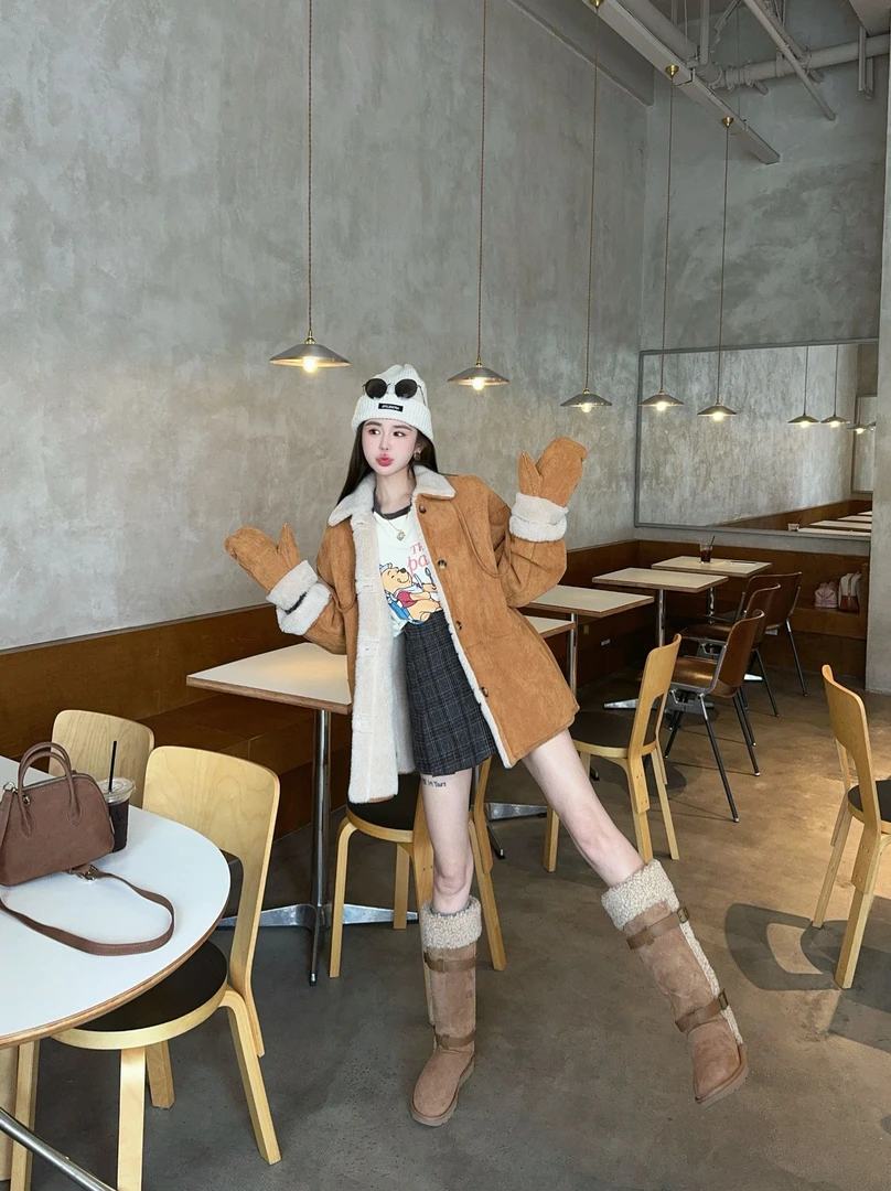 米娜家【维尼小熊】泡菜订制手套款两穿皮毛一体外套