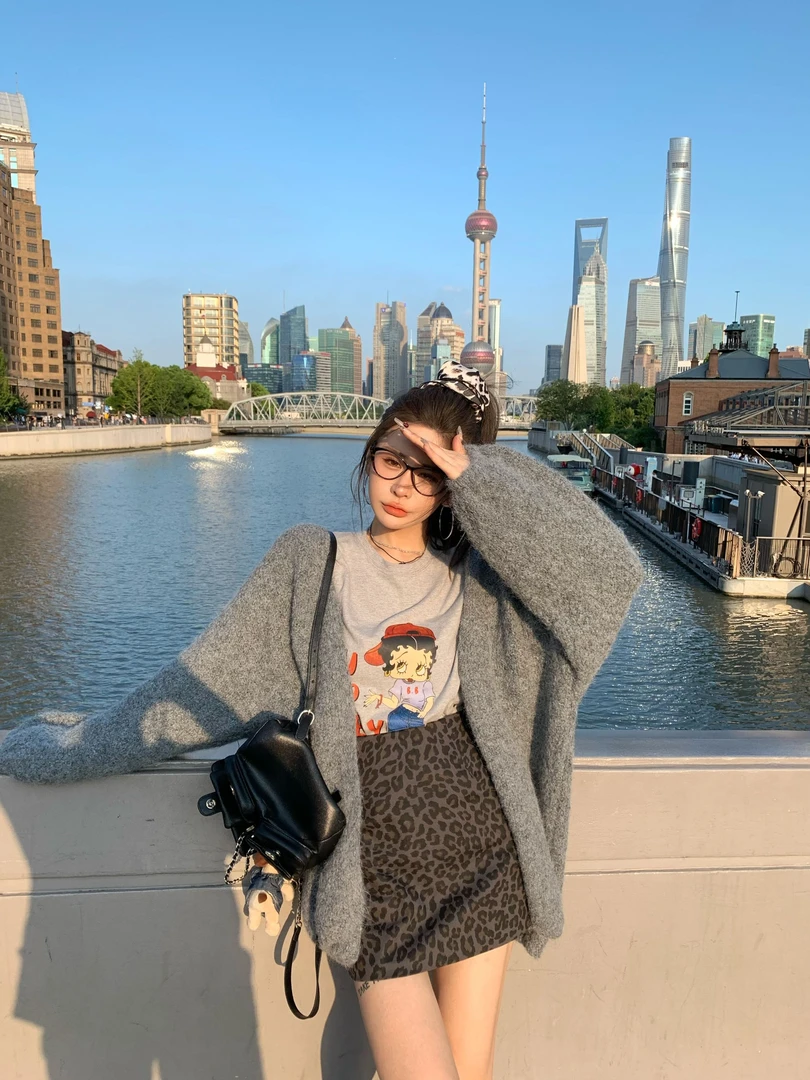 米娜家【米娅甜茶】泡菜订制灰色针织开衫