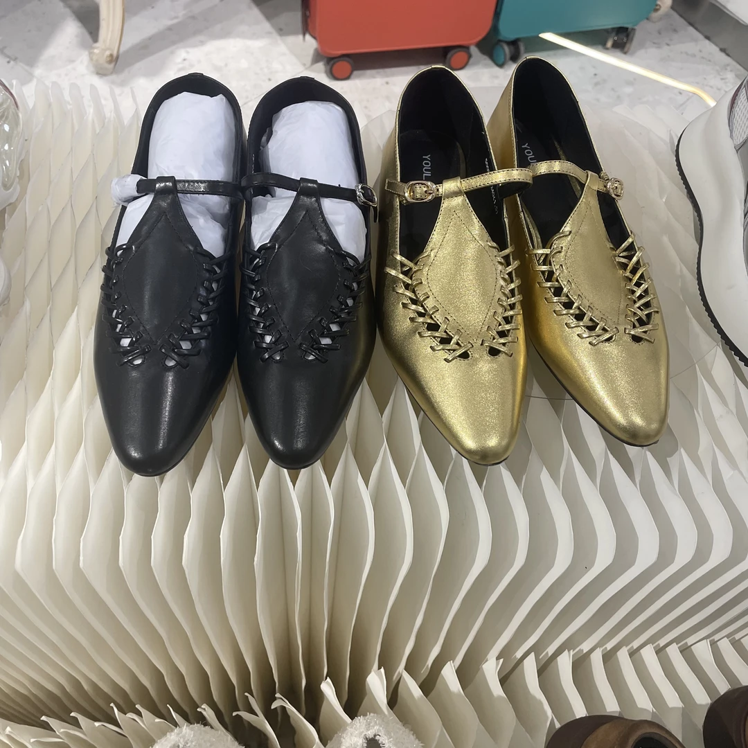 景致 黑金编织鞋子 代.PAI 链接