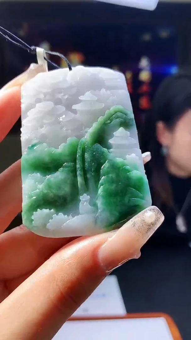 【闪购商品】定制翡翠未镶嵌5117xd-毛货吊坠230