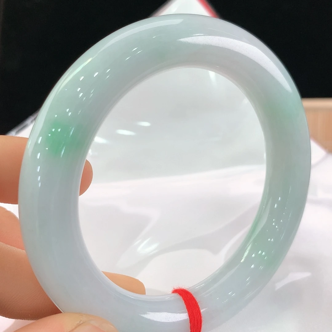 翡翠手镯未镶嵌111/0407