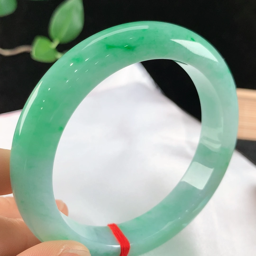 翡翠手镯未镶嵌111-2405