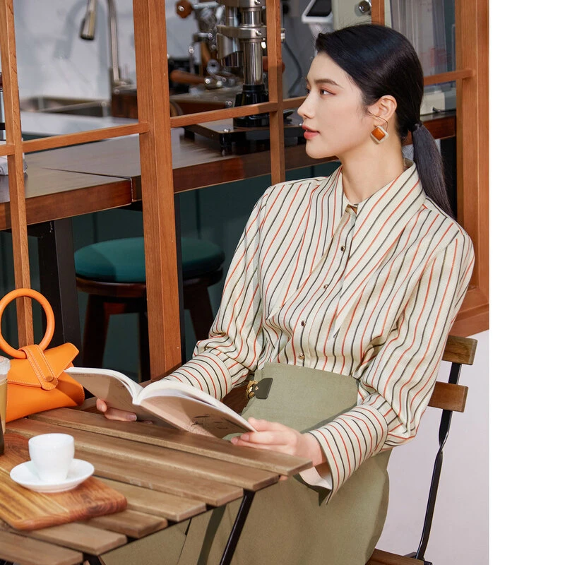 【晨粉专享价】【知识分子风】粉蓝衣橱时尚设计感条纹衬衣女2025年