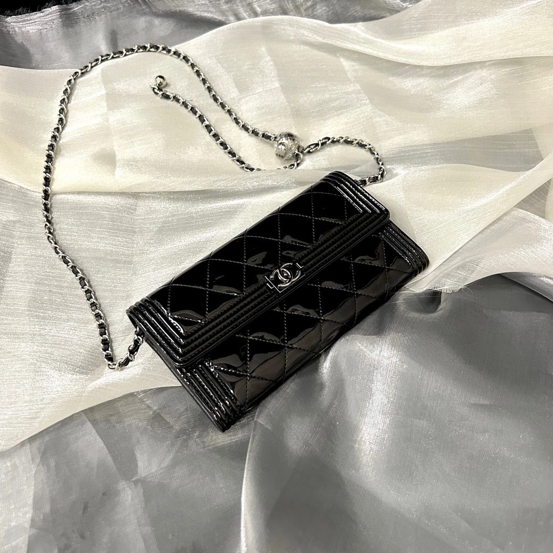 95新 Chanel/香奈儿 Chanel单肩斜挎包