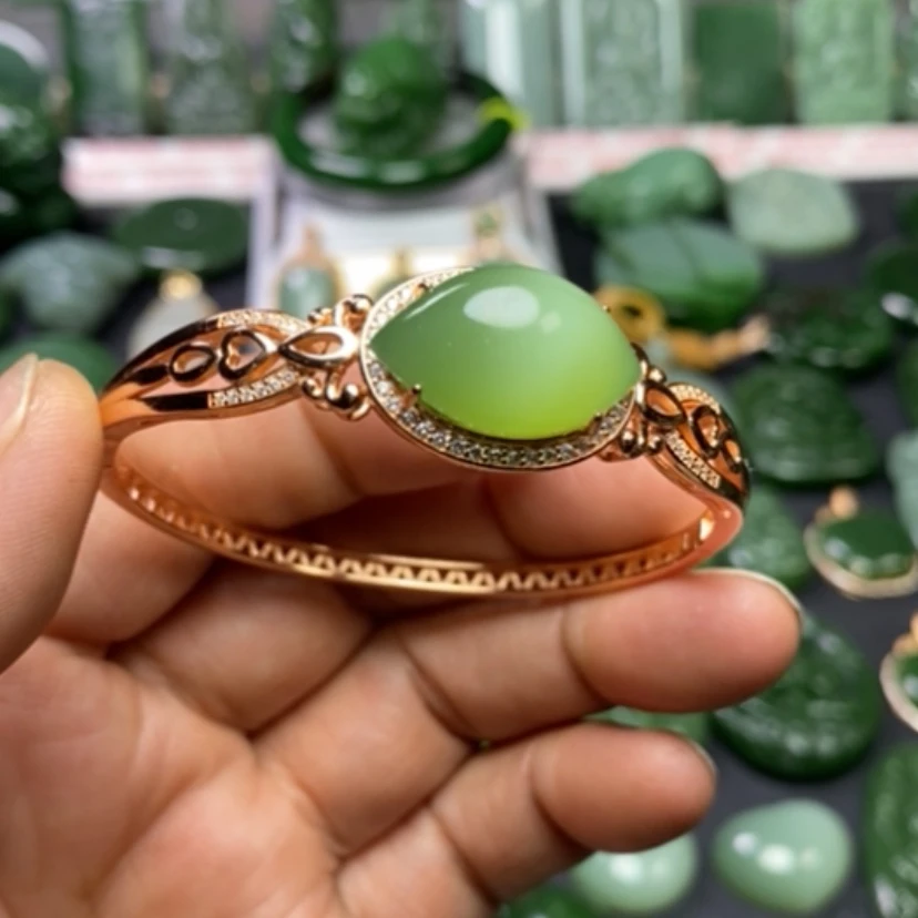 【闪购商品】和田玉手镯银S925镀金镶嵌