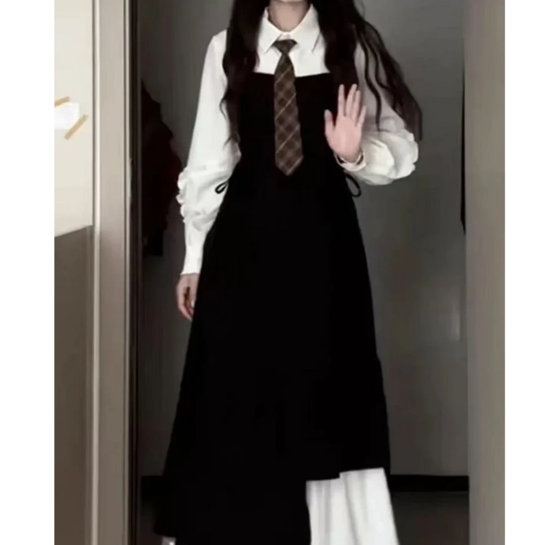 2024早秋新款黑色吊带连衣裙子女装秋冬季学院风韩系穿搭长裙套装