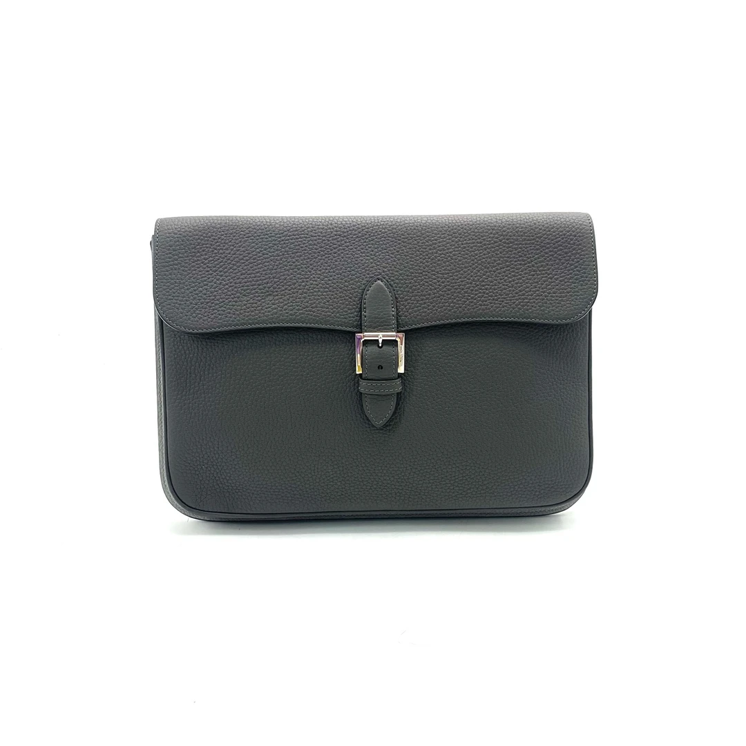 99新 MOYNAT/摩奈 灰色全皮单扣手拿包 尺寸34/23