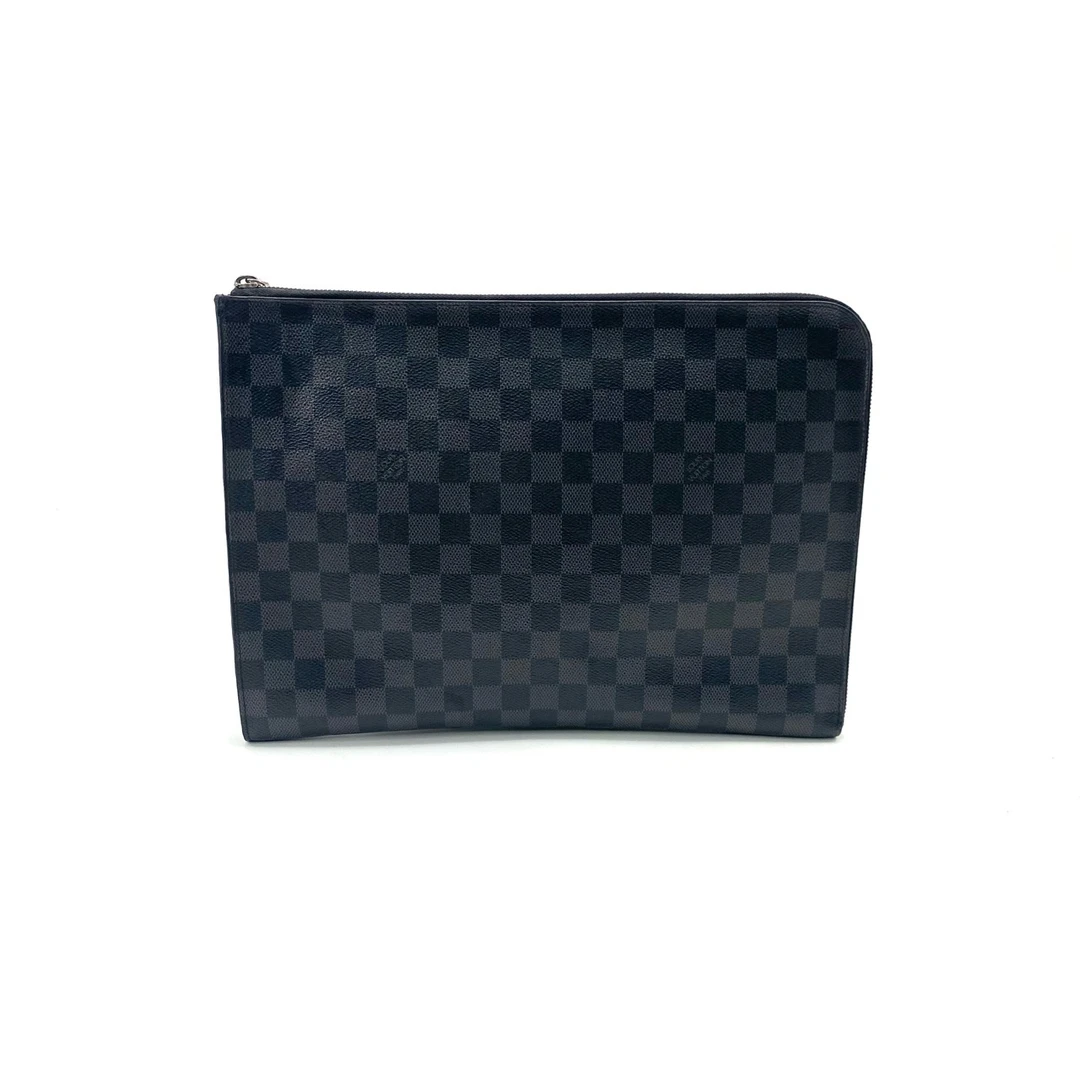 95新 LouisVuitton/路易威登 黑棋盘格L型手拿包 尺寸34/25