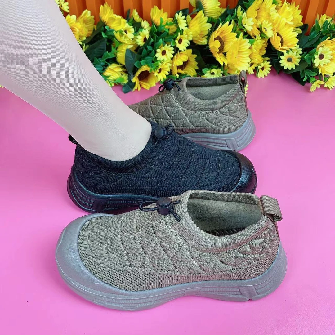 2024秋冬新款加绒保暖雪地靴老北京布鞋女棉鞋加厚软底保暖妈妈鞋