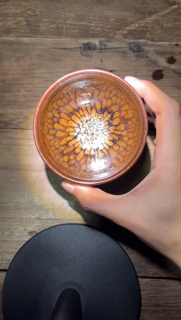 【闪购商品】茶盏50何定欣@@HDX00001