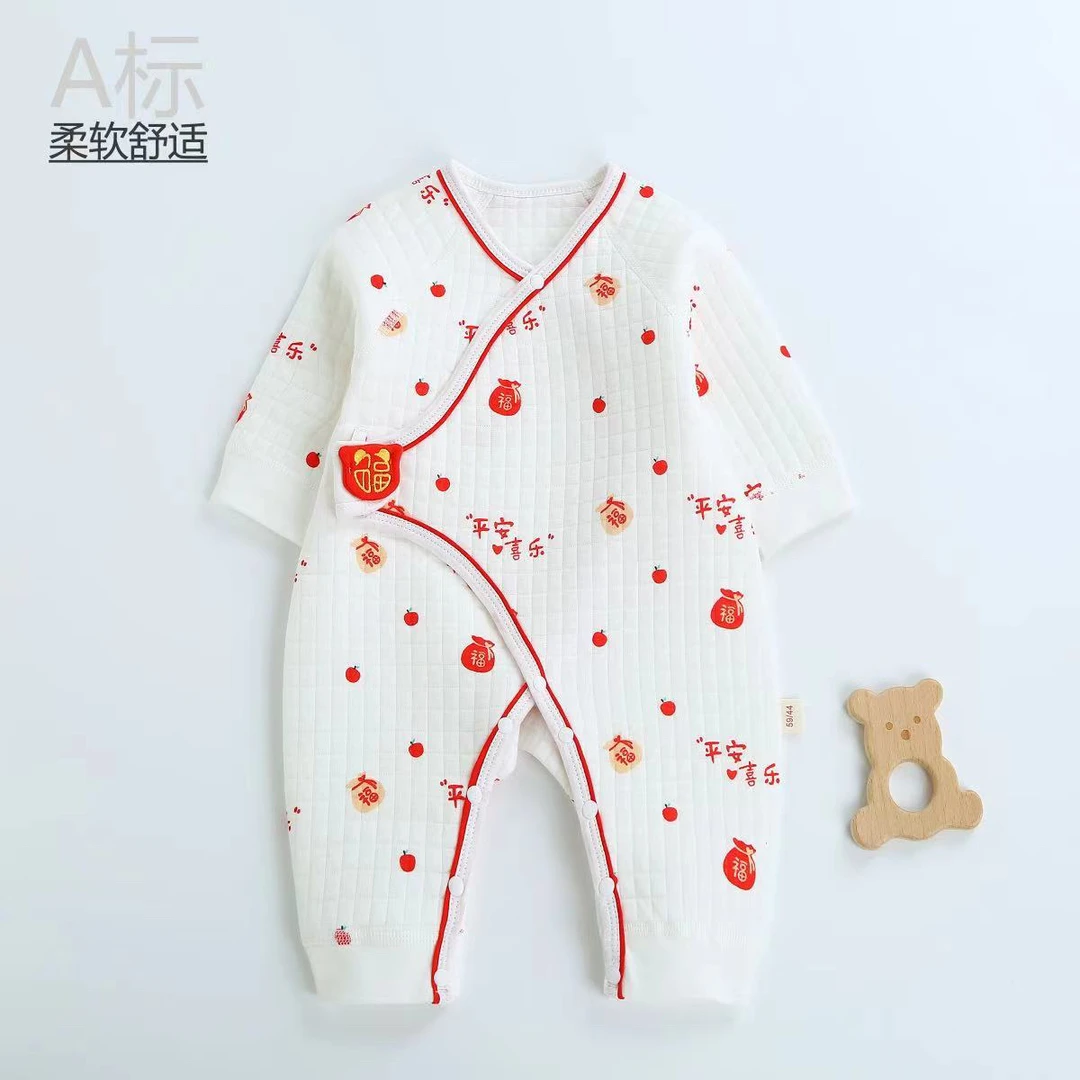 ABB韩系盘扣保暖蝴蝶衣哈衣