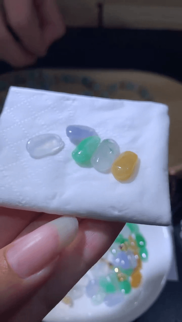 【闪购商品】定制翡翠未镶嵌滴流/多样性发货/一件