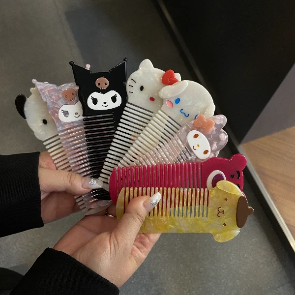 小巧少女便携超可爱卡通醋酸KT猫帕恰狗儿童发梳防静电美发小梳子