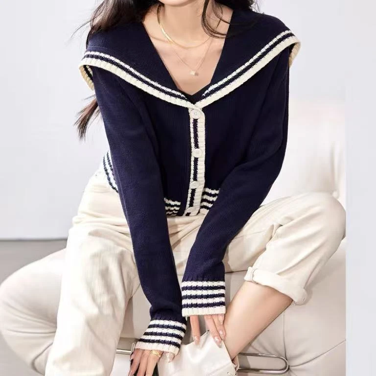 9236#海军领针织衫女2024秋季新款时尚复古设计感针织长袖上衣