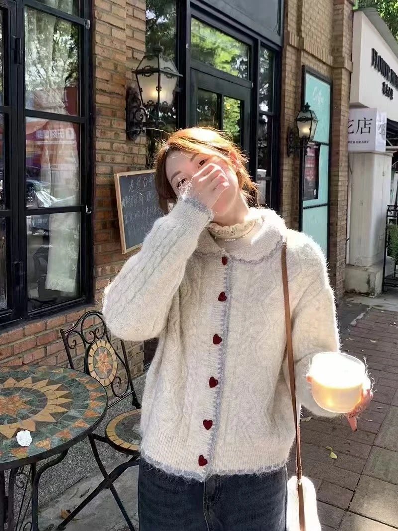 9237#爱心扣复古翻领毛衣女2024秋冬百搭宽松开衫上衣