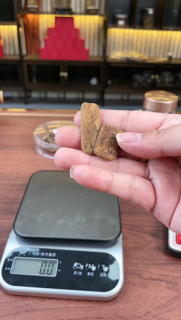 【闪购商品】沉香摆件27号惠安红土块料多样性发一个