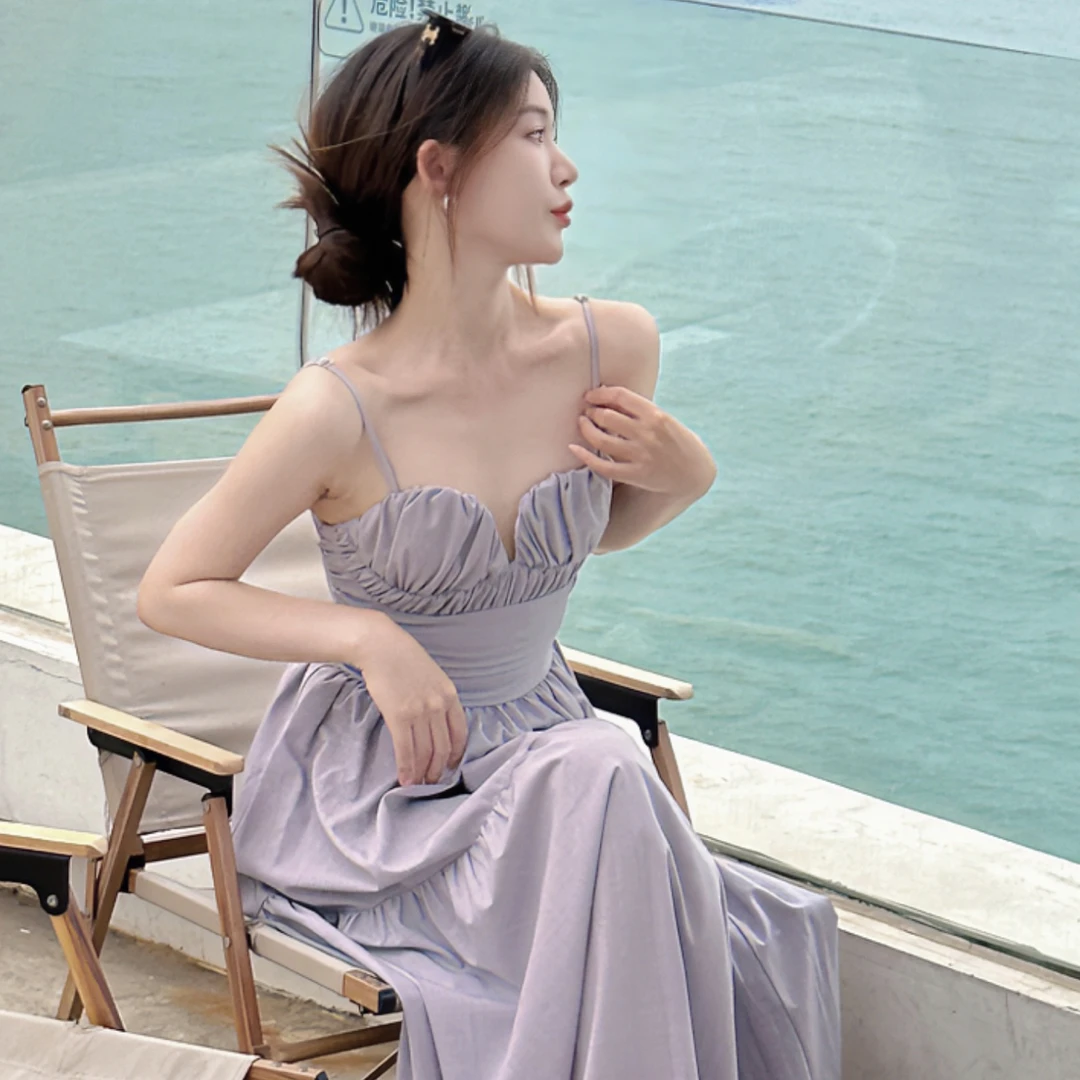 Ellen[贝壳美人鱼～]重工吊带连衣裙女褶皱气质显瘦女夏2023