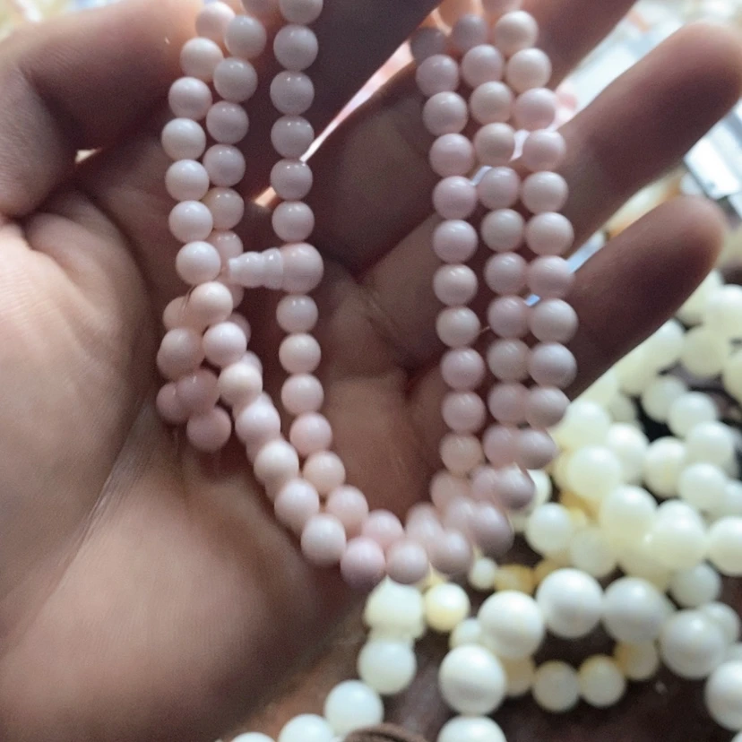 【闪购商品】石英质玉颈饰合金